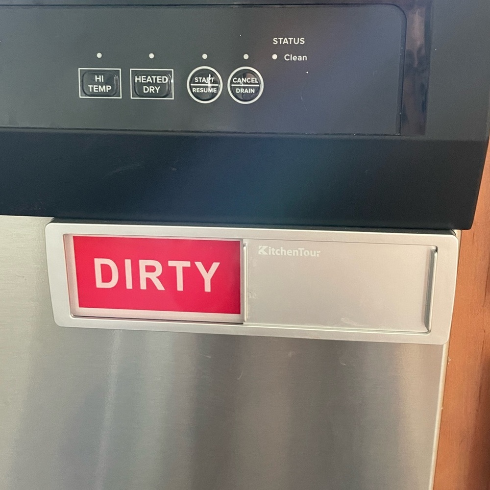 NIB Dirty/Clean Sliding Magnetic Dishwasher Sign